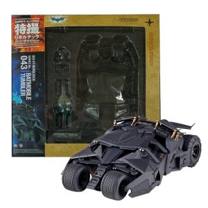 فیگور بتمن و بتموبیل تامبلر The Dark Knight Rises