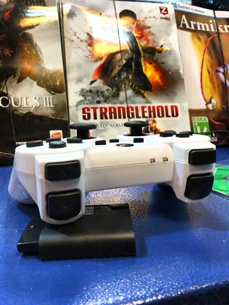 کلیدهای مقاوم گیم پد بیسیم شوکدار 5 کاره سفید XP-MX211