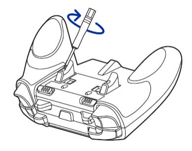 مرحله دوم برداشتن دکمههای چند کاربره در دسته بازی Razer Raiju PS4