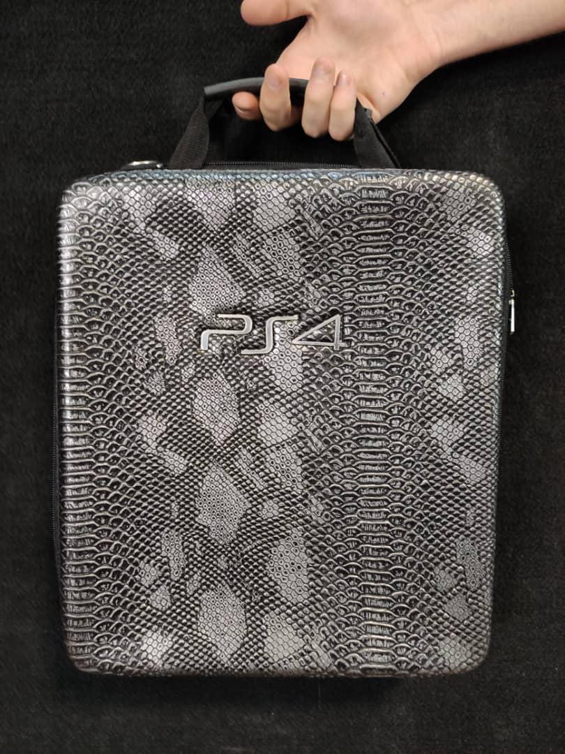 خرید کیف حمل کنسول PS4 مدل پوست ماری