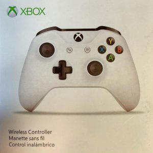 دسته بازی ایکس باکس وان سفید برد اصلی