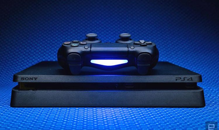 سخت افزار پلی استیشن 4